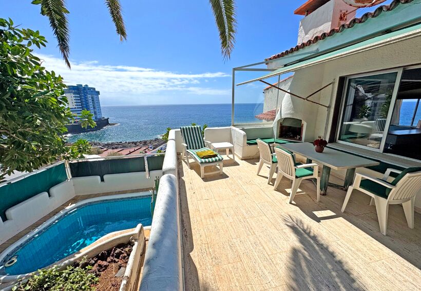Chalet in unwiederbringlicher Lage direkt am Meer