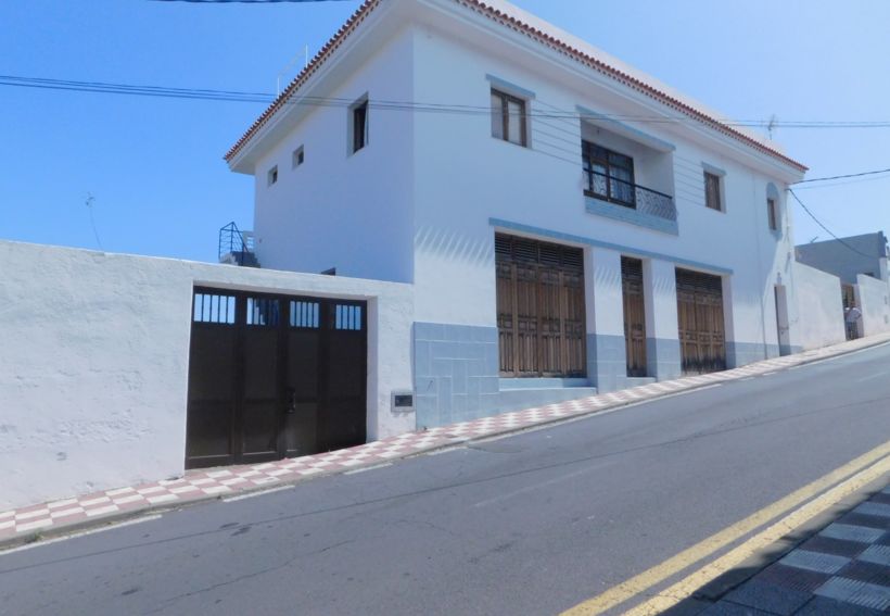 Stadthaus mit schönem Blick auf den Atlantik