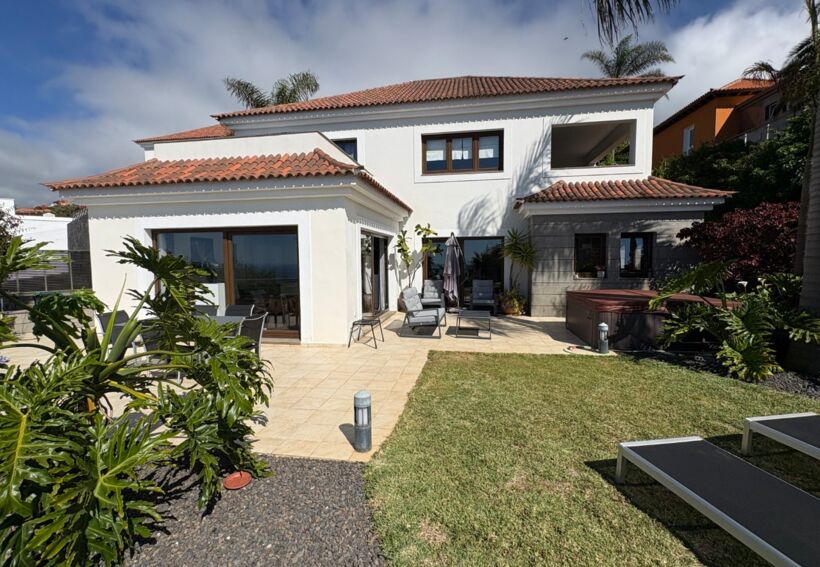 Villa in bester Qualität und Ausstattung in Panoramalage